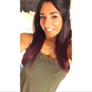 Meet your Posher, Hillary